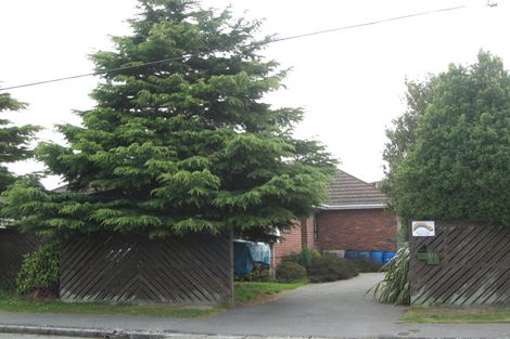 Photo of property in 217 Weston Road, St Albans, Christchurch, 8052