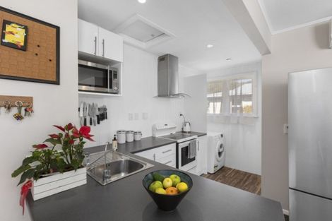 Photo of property in 4 Mayo Grove, Naenae, Lower Hutt, 5011