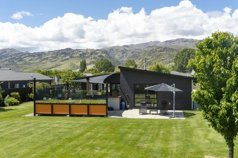 Photo of property in 34 Perriam Place, Mount Pisa, Cromwell, 9383