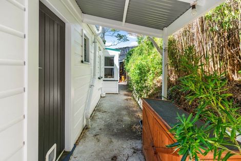 Photo of property in 14 Bangor Terrace, Kew, Dunedin, 9012