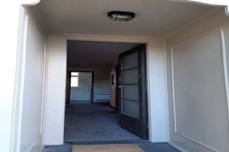 Photo of property in 118 Holly Road, St Albans, Christchurch, 8014