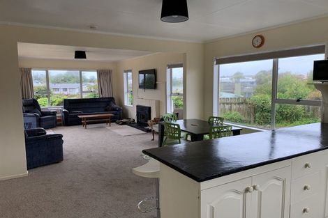 Photo of property in 22 Mountainview Terrace, Otaki Beach, Otaki, 5512