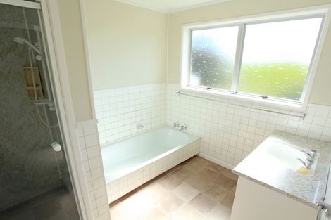 Photo of property in 21 Mcvie Road, Huntly, 3700