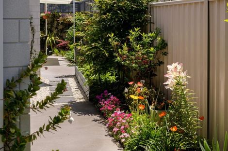 Photo of property in 2 Seashell Drive, Papamoa Beach, Papamoa, 3118