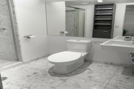 Photo of property in 74 Oriental Parade, Oriental Bay, Wellington, 6011