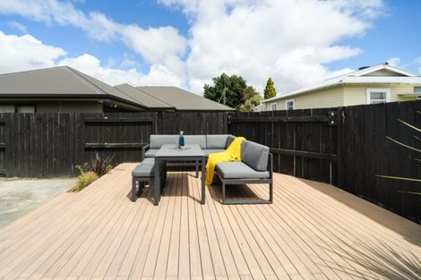 Photo of property in 19 Carlisle Street, Milson, Palmerston North, 4414