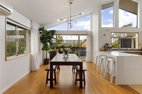 Photo of property in 7a Church Street, Northcote Point, Auckland, 0627