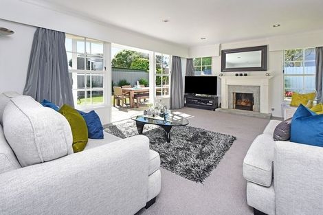 Photo of property in 33 Stanniland Street, Sunnyhills, Auckland, 2010