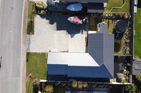 Photo of property in 9 Little Maude Drive, Lake Hawea, Wanaka, 9382