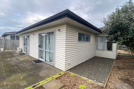 Photo of property in 20 Lisa Rise, Half Moon Bay, Auckland, 2012