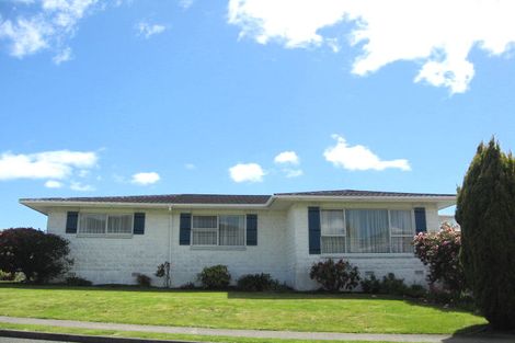 Photo of property in 45 Fergusson Street, Stoke, Nelson, 7011