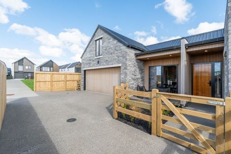 Photo of property in 14 Shropshire Street, Karaka, 2580