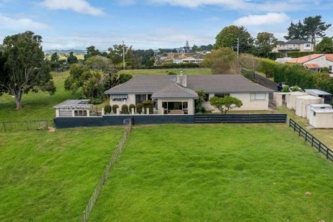 Photo of property in 370 Point View Drive, Shamrock Park, Auckland, 2016