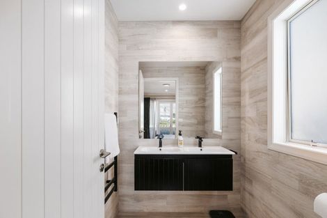 Photo of property in 17 Matepu Crescent, Pyes Pa, Tauranga, 3112