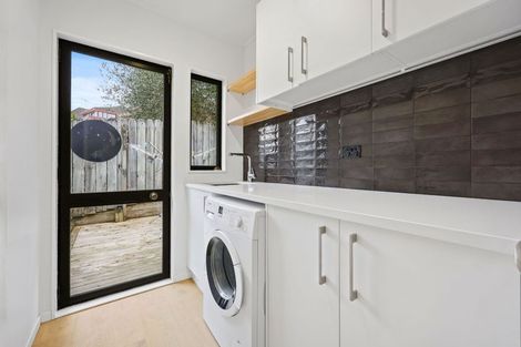 Photo of property in 1/14 Kells Place, Botany Downs, Auckland, 2010