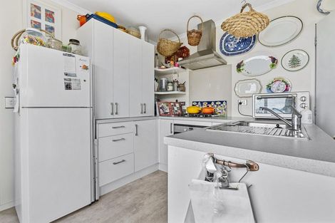 Photo of property in 98 Ohau Drive, Lake Ohau, Twizel, 9412