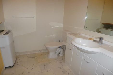 Photo of property in Terrace Heights Apartments, 14c/163 The Terrace, Wellington Central, Wellington, 6011