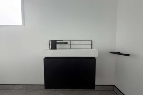 Photo of property in 3/37 Wildberry Street, Woolston, Christchurch, 8023