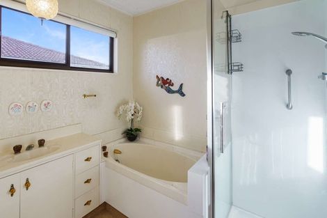 Photo of property in 9b Robertson Street, Glenholme, Rotorua, 3010