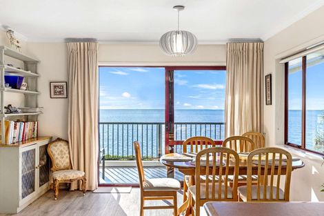 Photo of property in 204 Rangihaeata Road, Rangihaeata, Takaka, 7182