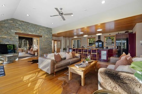Photo of property in 714 Lake Hayes-arrow Junction Highway, Lake Hayes, Queenstown, 9371