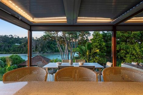 Photo of property in 14 Oscar Road, Greenhithe, Auckland, 0632