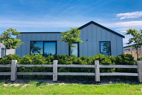 Photo of property in 32 Glen Dene Crescent, Wanaka, 9305