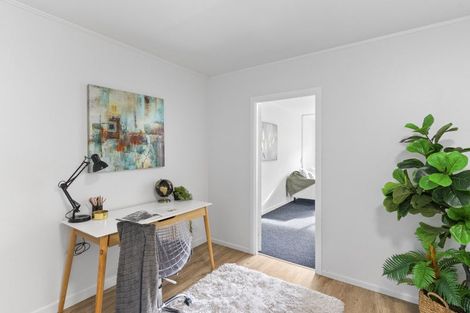 Photo of property in 2/4 Cecil Road, Milford, Auckland, 0620