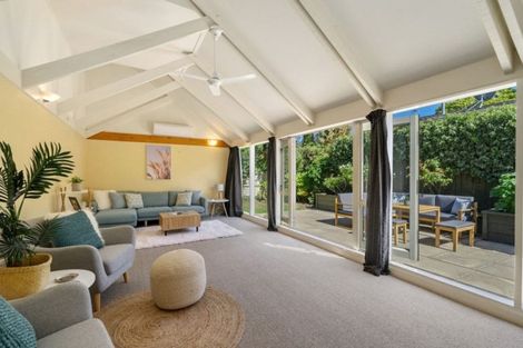 Photo of property in 2/8 Guinness Crescent, Ilam, Christchurch, 8041