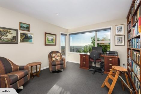 Photo of property in 41 Te Awakura Terrace, Mount Pleasant, Christchurch, 8081