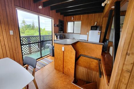 Photo of property in 27 Prospect Terrace, Johnsonville, Wellington, 6037