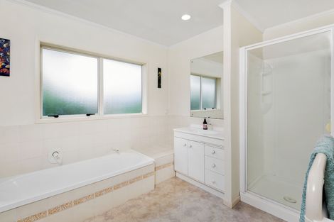 Photo of property in 21b King Edward Avenue, Papakura, 2110