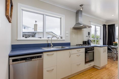 Photo of property in 8 Wilder Street, Waipukurau, 4200