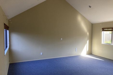 Photo of property in 11 Chatswood Place, Rototuna, Hamilton, 3210