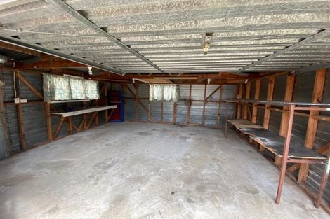 Photo of property in 35 Andrew Road, Howick, Auckland, 2010