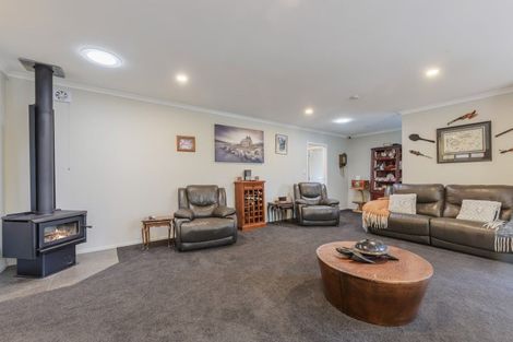 Photo of property in 118 Milton Terrace, Picton, 7220