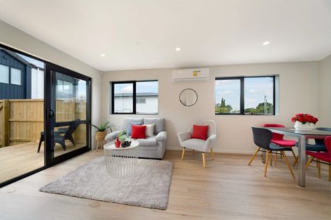 Photo of property in 7/85 Jaemont Avenue, Te Atatu South, Auckland, 0610