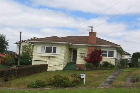Photo of property in 1 Frost Road, Mount Roskill, Auckland, 1041