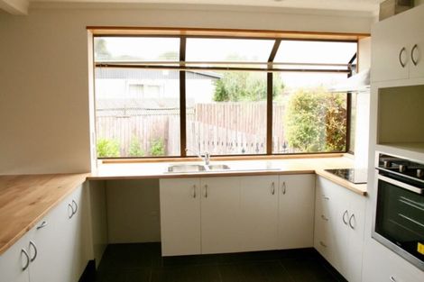 Photo of property in 3a Juniper Place, Burnside, Christchurch, 8053