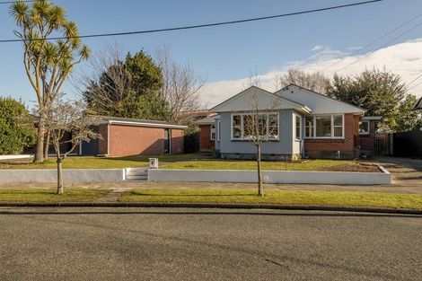Photo of property in 3 Deloraine Street, Somerfield, Christchurch, 8024