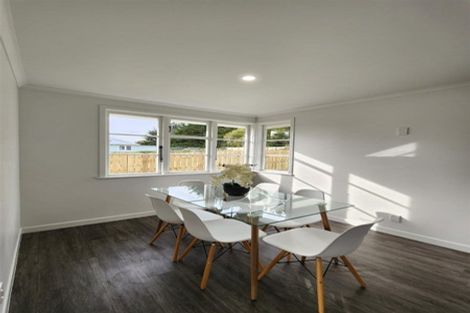 Photo of property in 30a Ahuru Street, Marton, 4710