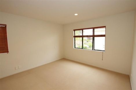 Photo of property in 27a Kelvin Hart Drive, East Tamaki, Auckland, 2013