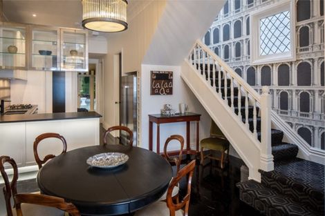 Photo of property in 322 Oriental Parade, Oriental Bay, Wellington, 6011