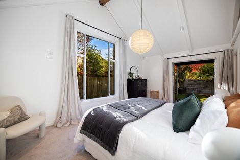 Photo of property in 12 Amber Close, Arthurs Point, Queenstown, 9371