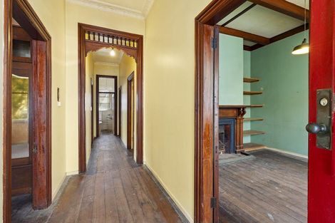 Photo of property in 7 Balmoral Terrace, Newtown, Wellington, 6021
