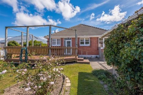 Photo of property in 10 Mcdonald Street, Taita, Lower Hutt, 5011