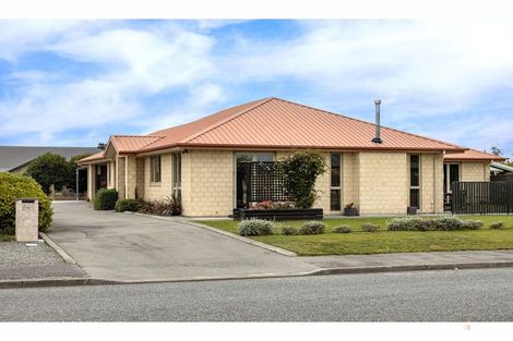 Photo of property in 9 Tancred Street, Geraldine, 7930