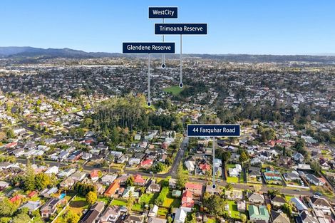 Photo of property in 44 Farquhar Road, Glendene, Auckland, 0602
