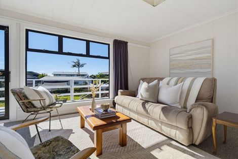 Photo of property in 281 Pohutukawa Avenue, Ohope, 3121