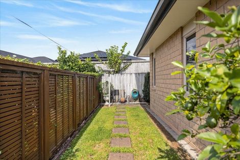 Photo of property in 22 Havenbrook Way, Pyes Pa, Tauranga, 3112